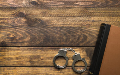 The Differences Between Felonies and Misdemeanors Explained